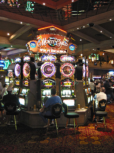 Casino im Hotel Excalibur Fotos