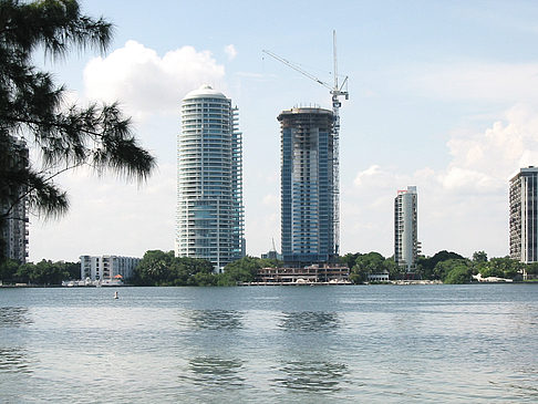 Blick vom Wasser auf Miami